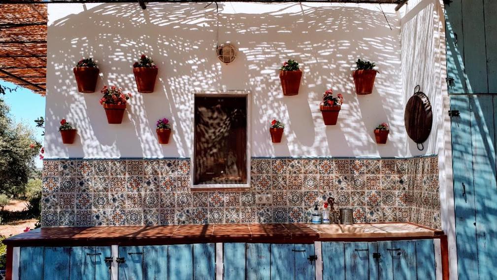 Flores Amarillas B&B Almoharin Extérieur photo